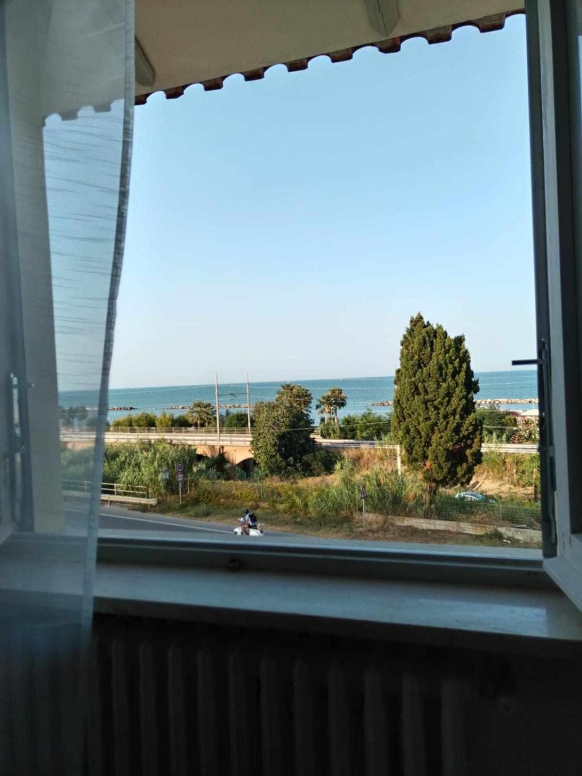 Mandema' Apartment Campofilone Екстериор снимка